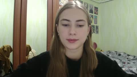 Emelie online show from 10.13.25