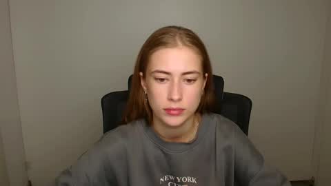 Emelie online show from 10.21.25
