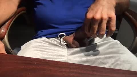 Snapshot of mythickness chatting on 09.22.25 mythickness online show from 09.22.25