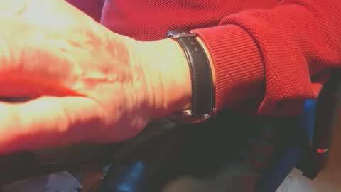 Snapshot of naaapa chatting on 01.15.25 naaapa online show from 01.15.25