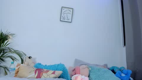 Snapshot of namibergman_ chatting on 01.17.25 N A M I - OF namibergmant online show from 01.17.25