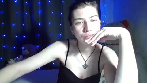 Snapshot of nancy_luna chatting on 10.19.25 Nancy  online show from 10.19.25