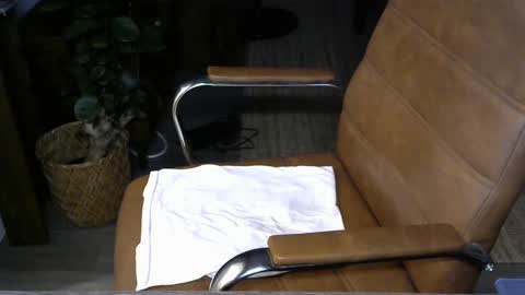 Snapshot of nareth338 chatting on 10.01.25 nareth338 online show from 10.01.25