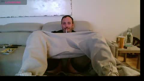 Snapshot of nassobout chatting on 02.10.25 nassobout online show from 02.10.25