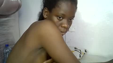 Snapshot of nasti_petite chatting on 03.05.25 nasti_petite online show from 03.05.25