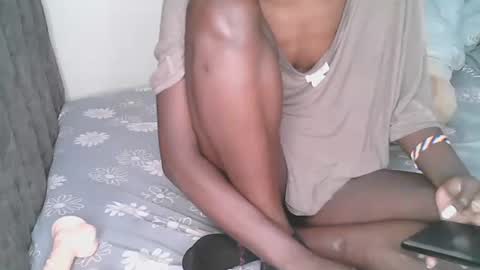 Snapshot of nasti_petite chatting on 11.13.25 nasti_petite online show from 11.13.25