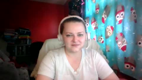 Snapshot of nataliedays chatting on 02.14.25 Natalie  online show from 02.14.25