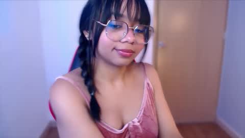 Snapshot of natasha_mh chatting on 11.13.25 Nati online show from 11.13.25