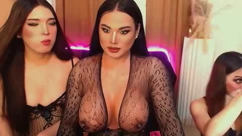 natasha_sins_ online show from 10.05.25