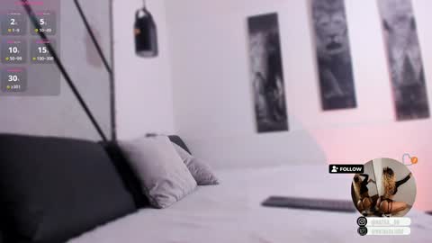 Snapshot of natasha_smith09 chatting on 01.12.25 Natasha Smith online show from 01.12.25