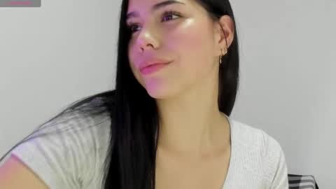 Natalia online show from 01.04.25