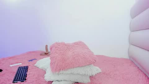 Snapshot of natashaaevannss chatting on 11.09.25 NATASHA online show from 11.09.25