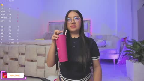 Snapshot of nathaly_star04 chatting on 02.09.25 online show from 02.09.25