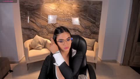 Naty Ferrer online show from 01.15.25