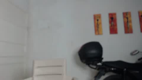 Snapshot of natzumi_mcqueen chatting on 01.11.25 Stella Mcqueen online show from 01.11.25