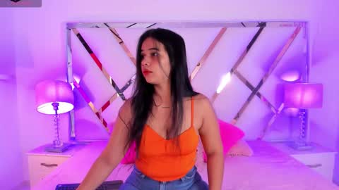 Snapshot of naughty__sara chatting on 10.15.25 SARA online show from 10.15.25