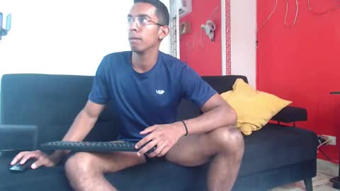 Snapshot of naughty_ares chatting on 10.05.25 naughty_ares online show from 10.05.25