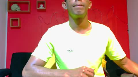 Snapshot of naughty_ares chatting on 10.12.25 naughty_ares online show from 10.12.25