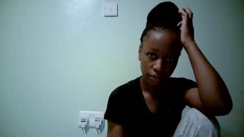 Snapshot of naughty_kesh chatting on 10.20.25 kesh online show from 10.20.25