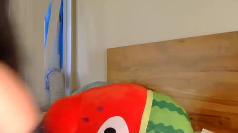 Snapshot of naughtymisslux chatting on 02.15.25 naughtymisslux online show from 02.15.25