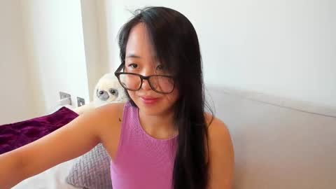 Snapshot of naughtynerdygirl chatting on 02.20.25 Gigi Chu online show from 02.20.25