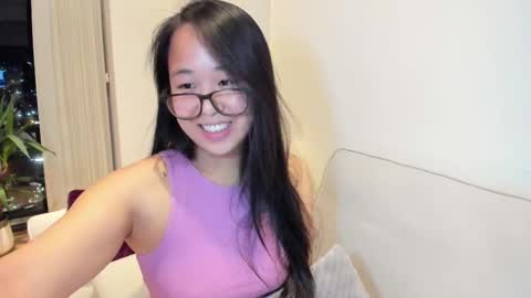 Snapshot of naughtynerdygirl chatting on 02.20.25 Gigi Chu online show from 02.20.25