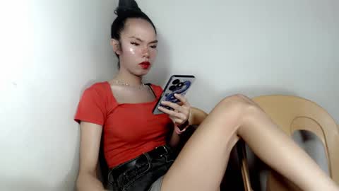 Snapshot of naughtypetiteangel chatting on 09.11.25 naughtypetiteangel online show from 09.11.25