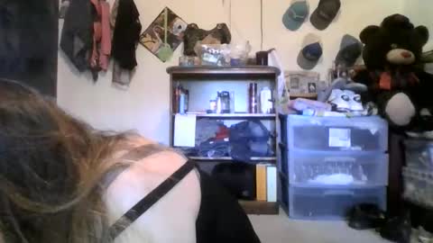 Snapshot of naughtyred25 chatting on 11.07.25 naughtyred23 online show from 11.07.25