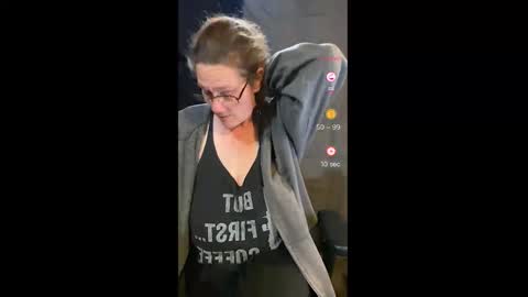 Snapshot of naughtywifenxtdoor chatting on 09.21.25 Naughty Wife Next Dor online show from 09.21.25