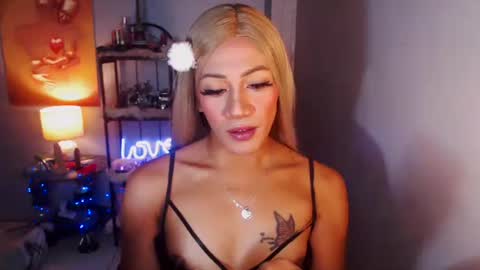 Janna Mae online show from 09.27.25