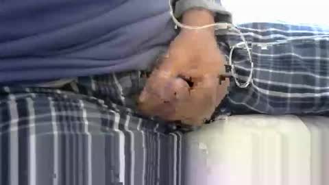 Snapshot of neckk chatting on 10.11.25 neckk online show from 10.11.25