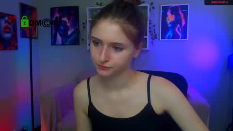 Snapshot of nekky_mouse chatting on 09.11.25 Meow online show from 09.11.25