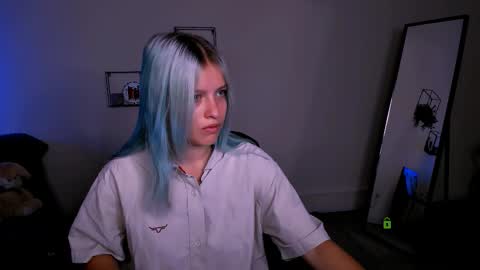 Snapshot of nelly_storm chatting on 09.15.25 nelly_storm online show from 09.15.25