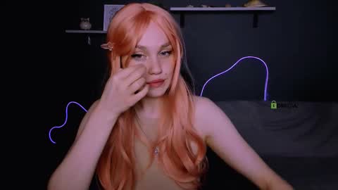 Snapshot of nelly_storm chatting on 09.17.25 nelly_storm online show from 09.17.25