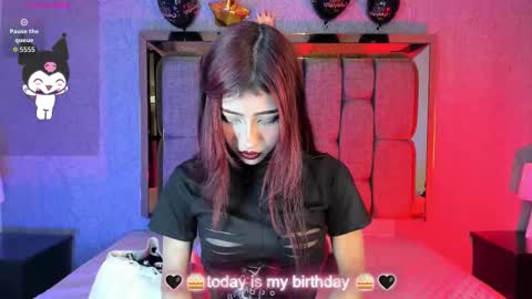 Snapshot of nemesis_castel chatting on 10.19.25 Nemesis online show from 10.19.25