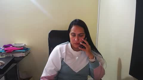 Snapshot of neny445 chatting on 12.23.24 kelly lopez online show from 12.23.24