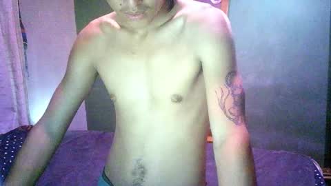 Snapshot of neo_luchotheboss chatting on 11.02.25 neo_luchotheboss online show from 11.02.25