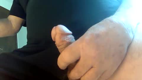 Snapshot of neohiom4f chatting on 03.05.25 neohiom4f online show from 03.05.25