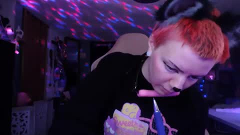 Snapshot of nerdy_squirty chatting on 03.12.25 NerdySquirty online show from 03.12.25