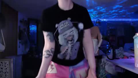 Snapshot of nerdy_squirty chatting on 09.12.25 NerdySquirty online show from 09.12.25