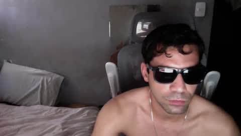 Snapshot of nessgoldendickboy2899 chatting on 10.22.25 nessgoldendickboy2899 online show from 10.22.25