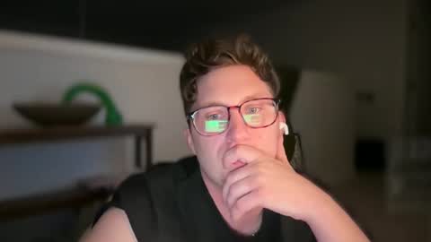 Snapshot of netflixhumanicorn chatting on 12.28.24 RyRy online show from 12.28.24