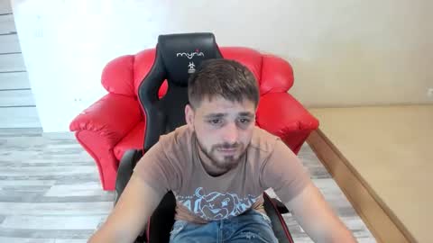 Snapshot of newboy69_ chatting on 09.13.25 newboy69_ online show from 09.13.25