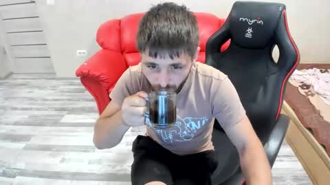 Snapshot of newboy69_ chatting on 09.24.25 newboy69_ online show from 09.24.25