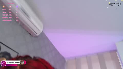 Snapshot of neytiri_moon chatting on 01.27.25 Sandra online show from 01.27.25