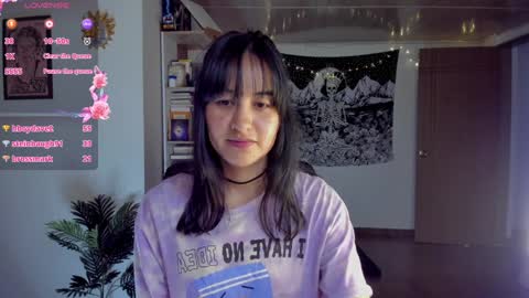 Snapshot of nia_blaze chatting on 02.04.25 Nia online show from 02.04.25