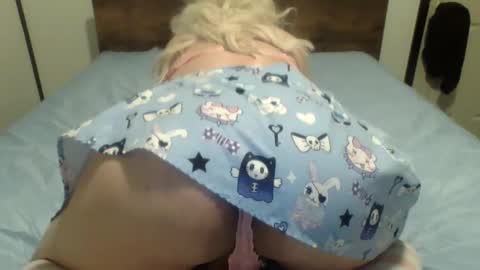 Snapshot of nicedickguy98 chatting on 12.09.24 Ava Angel online show from 12.09.24