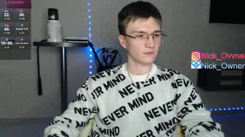 Snapshot of nick_owner chatting on 03.10.25 Nick online show from 03.10.25