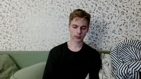 Snapshot of nicksuper8 chatting on 12.03.24 Nick online show from 12.03.24