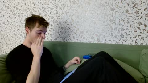 Snapshot of nicksuper8 chatting on 12.12.24 Nick online show from 12.12.24